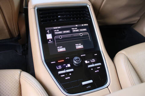 2018 Porsche Panamera