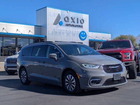 2021 Chrysler Pacifica Hybrid Touring