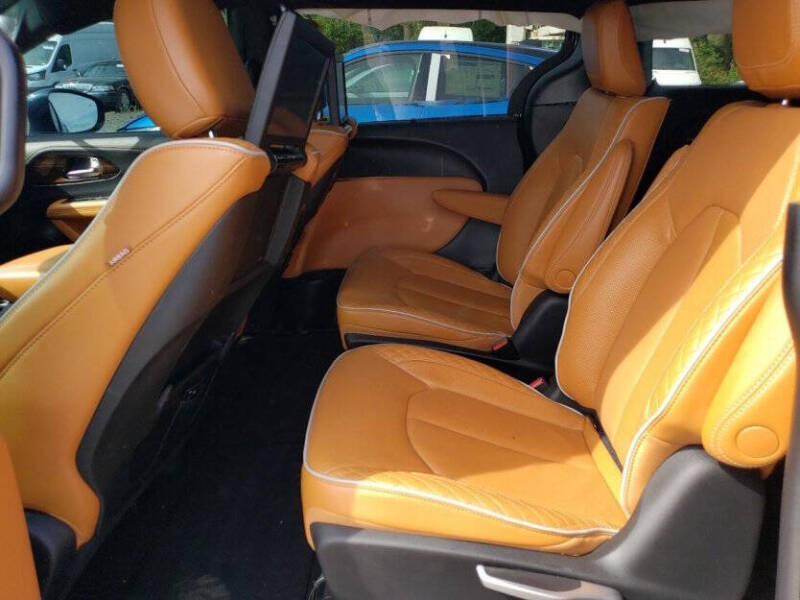 2022 Chrysler Pacifica Pinnacle