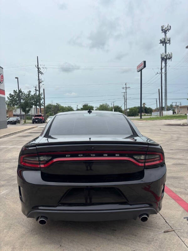 2018 Dodge Charger SXT Plus