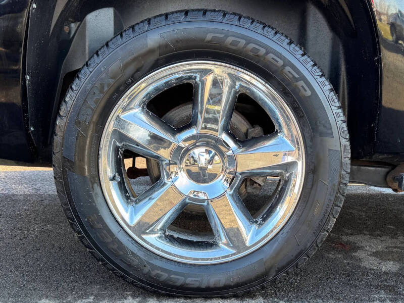 2013 Chevrolet Avalanche LTZ Black Diamond