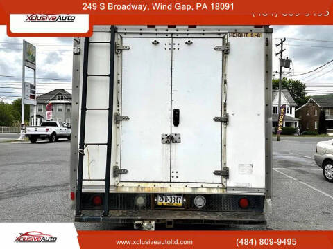 2005 Ford E-Series E-350 SD