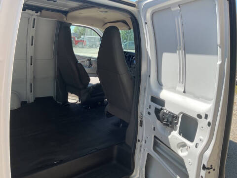 2017 Chevrolet Express 2500