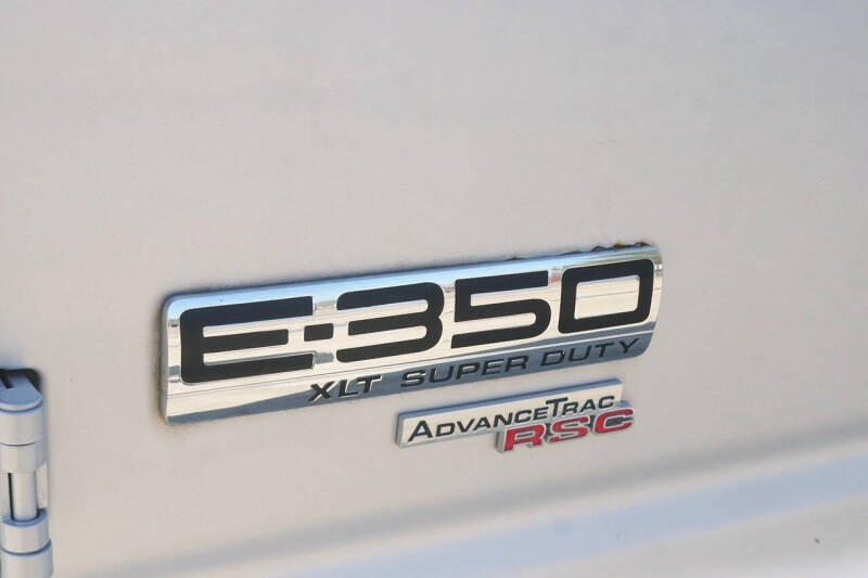 2014 Ford E-Series E-350 SD XLT