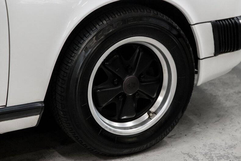 1988 Porsche 911 Carrera