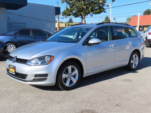 2015 Volkswagen Golf SportWagen TDI S