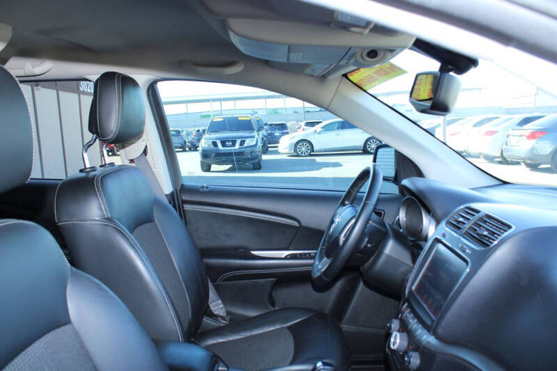 2018 Dodge Journey Crossroad
