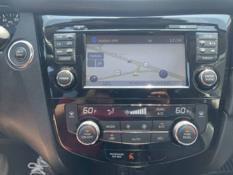 2017 Nissan Rogue SL