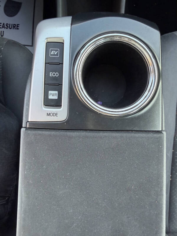 2012 Toyota Prius v Three