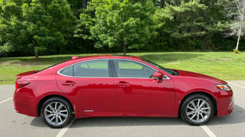 2018 Lexus ES 300h