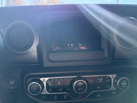 2021 Jeep Gladiator Willys