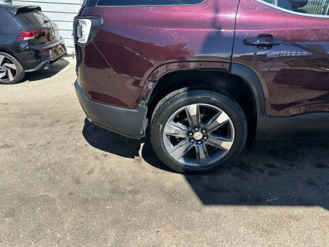 2017 GMC Acadia SLT-2