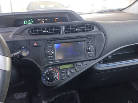 2013 Toyota Prius c Four
