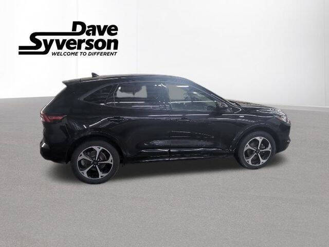 2024 Ford Escape ST-Line Select