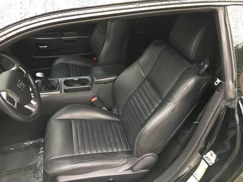 2012 Dodge Challenger R/T Plus
