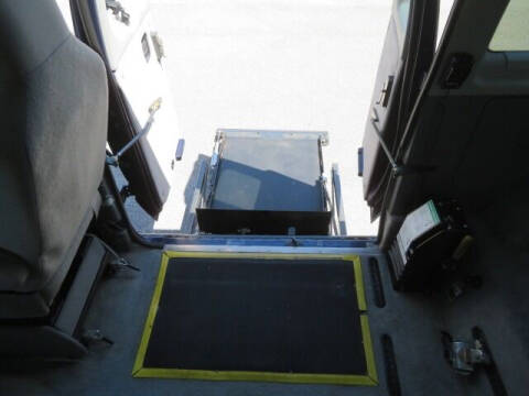 2011 Ford E-Series E-350 SD XLT