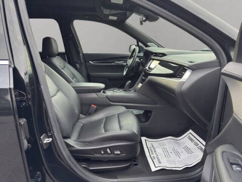 2022 Cadillac XT6 Premium Luxury