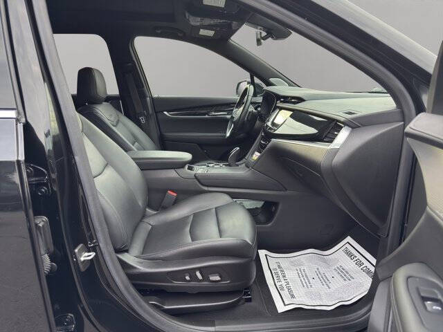 2022 Cadillac XT6 Premium Luxury