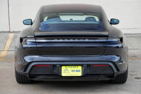 2022 Porsche Taycan