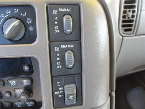 2003 Chevrolet Astro LT