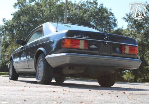 1988 Mercedes-Benz 560-Class 560 SEC