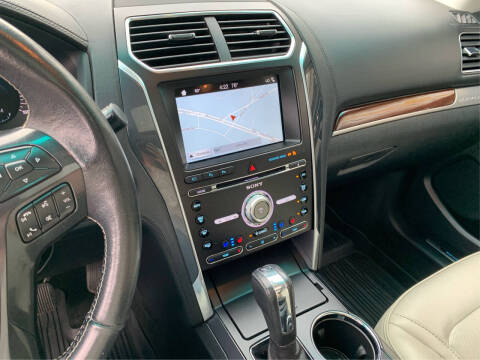 2017 Ford Explorer Platinum