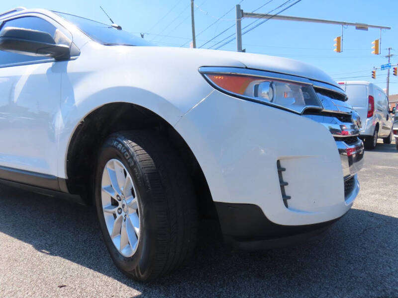2014 Ford Edge SE