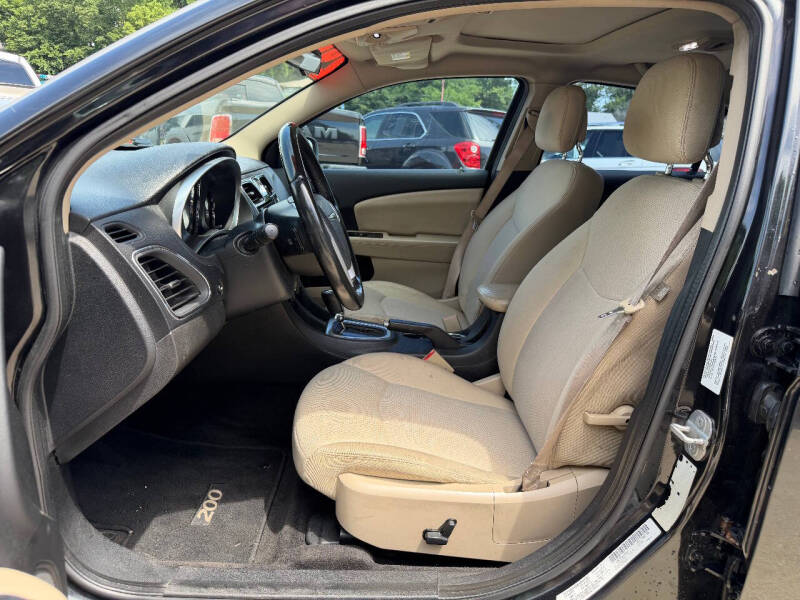 2011 Chrysler 200 Touring