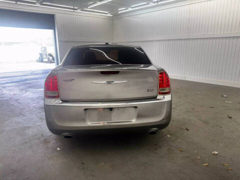 2014 Chrysler 300