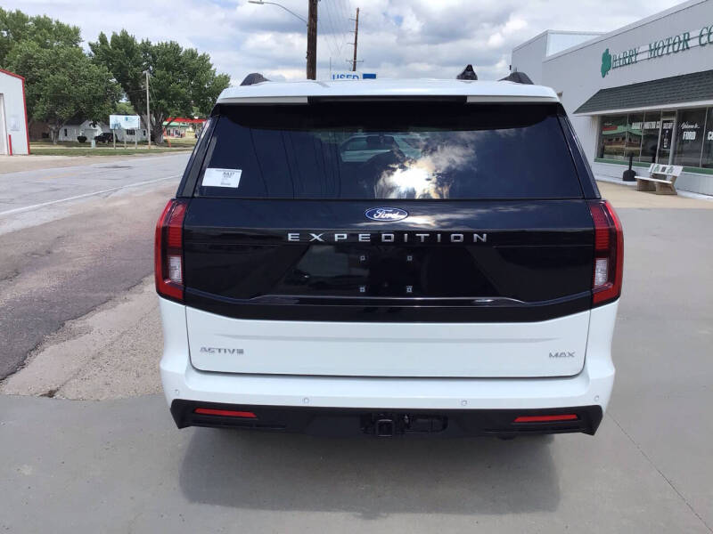 2026 Ford Expedition MAX Active