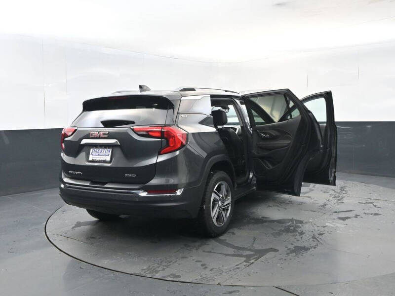 2021 GMC Terrain SLT