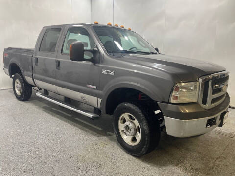 2005 Ford F-250 Super Duty for sale at Kal's Motor Group Marshall in Marshall MN