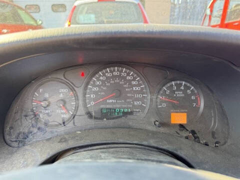 2004 Chevrolet Monte Carlo LS