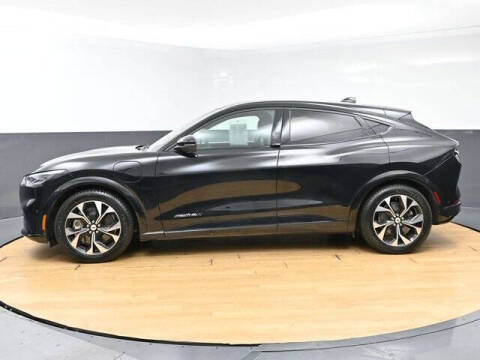 2022 Ford Mustang Mach-E Premium