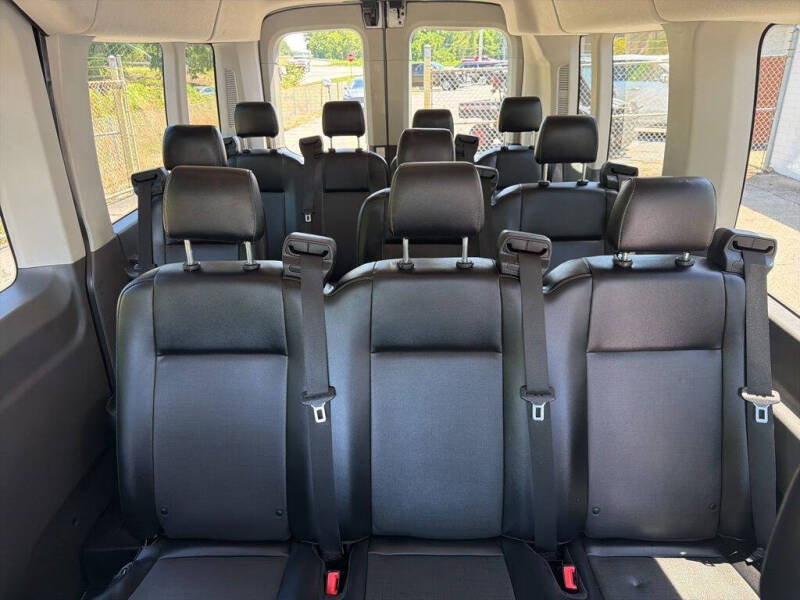 2022 Ford Transit