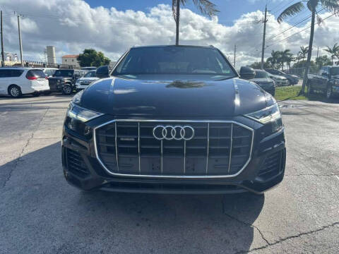 2019 Audi Q8 quattro Premium 55 TFSI