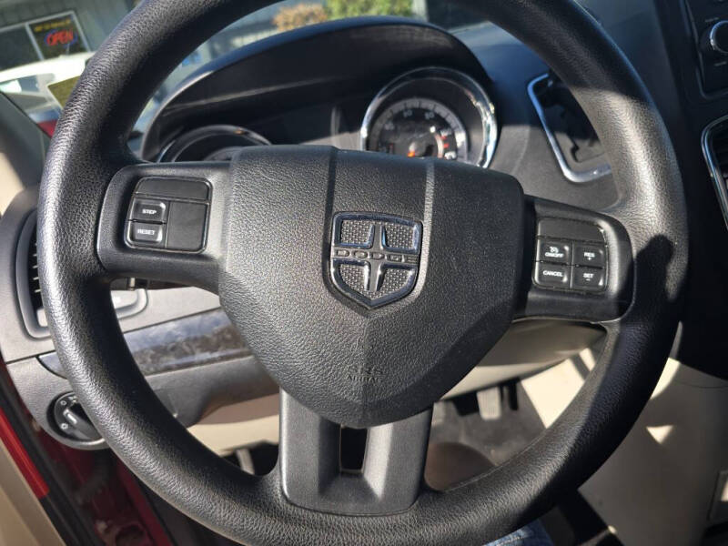 2012 Dodge Grand Caravan American Value Package