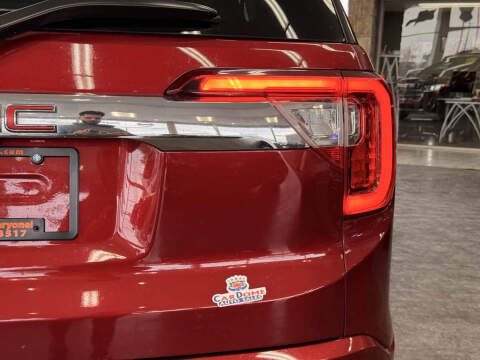 2023 GMC Acadia Denali