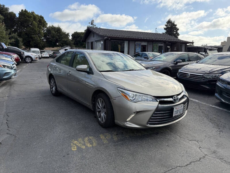 2017 Toyota Camry XLE