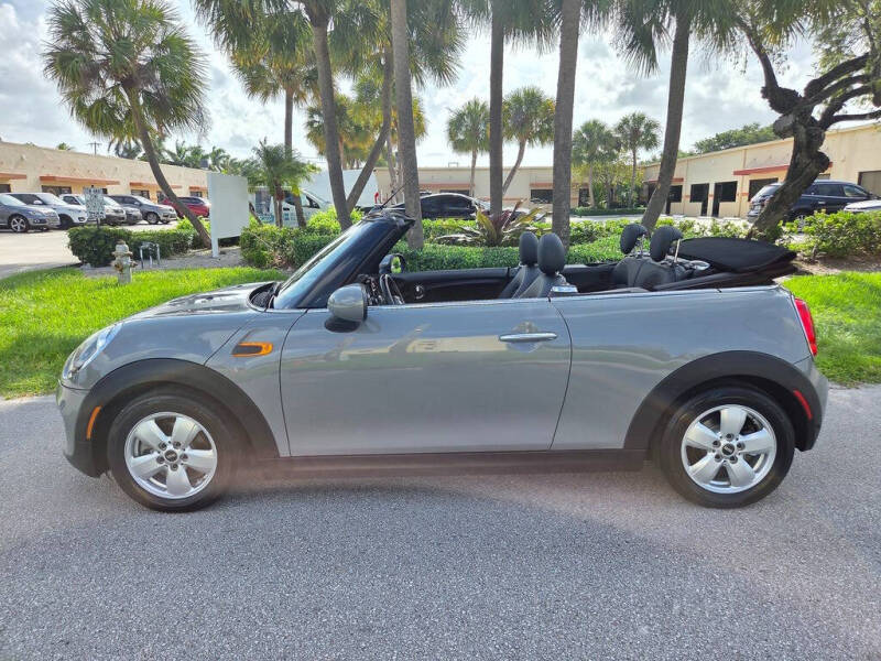 2019 MINI Convertible Cooper
