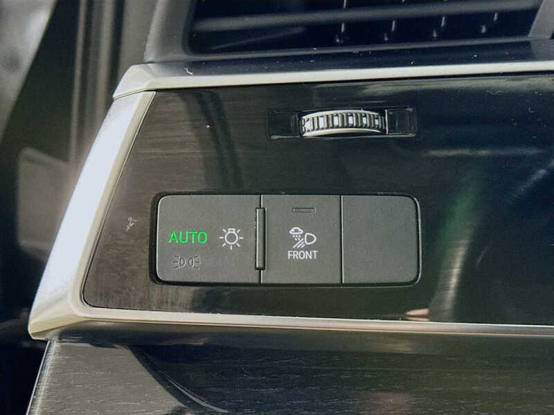 2022 Audi Q7 quattro Premium 55 TFSI