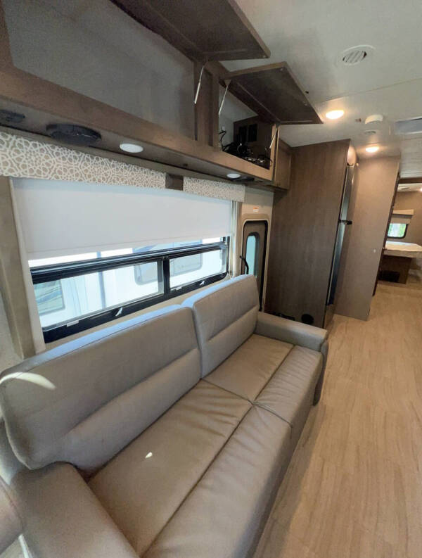 2021 Thor Motor Coach Windsport 34J