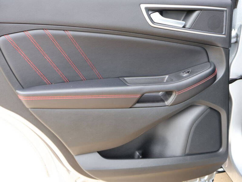 2022 Ford Edge ST-Line