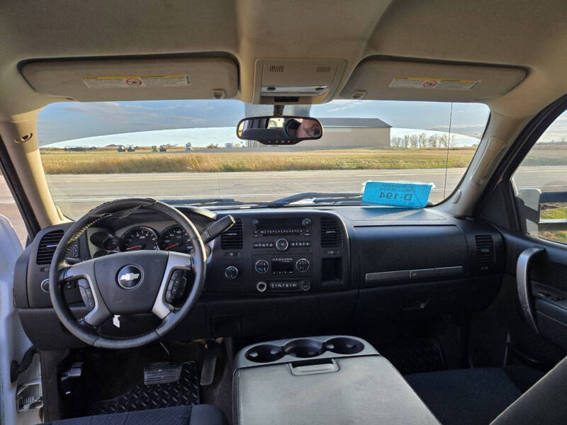 2011 Chevrolet Silverado 3500HD LT