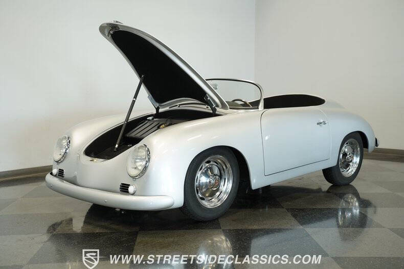 1966 Hurricane Speedster