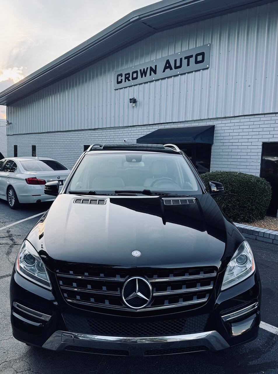 2013 Mercedes-Benz M-Class for sale at Crown Auto Sales in Marietta, GA