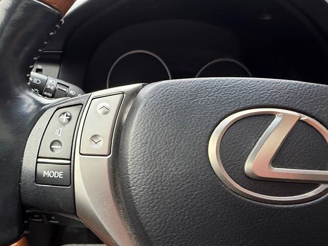 2014 Lexus ES 300h