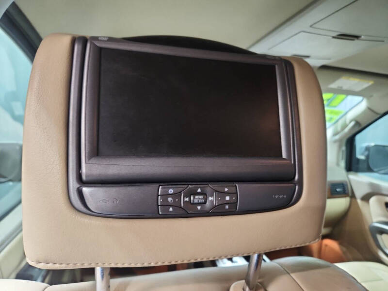 2015 Nissan Armada Platinum