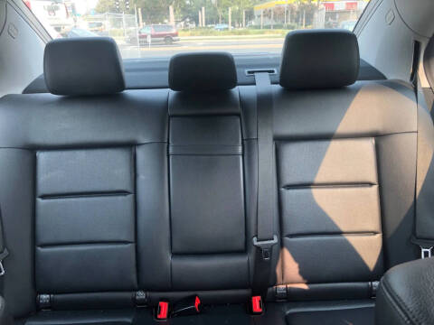 2010 Mercedes-Benz E-Class