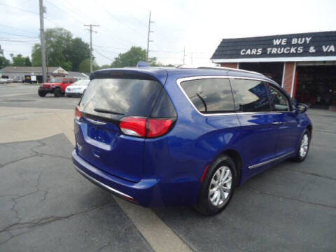 2018 Chrysler Pacifica Touring L